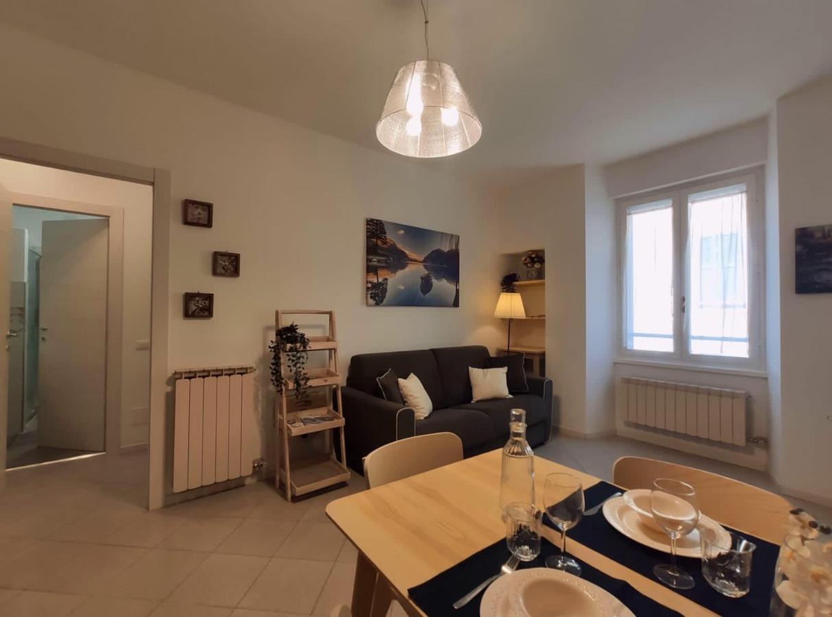 La Casina Al Lago Mandello del Lario Εξωτερικό φωτογραφία